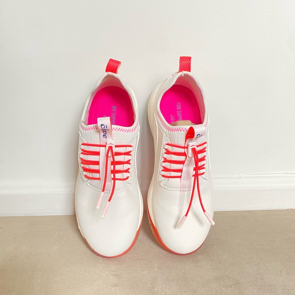 Clove Limited Edition Sunset Fade Woman’s Classic Shoes